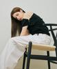 Yuseuteule Slit T-Shirt (Black)