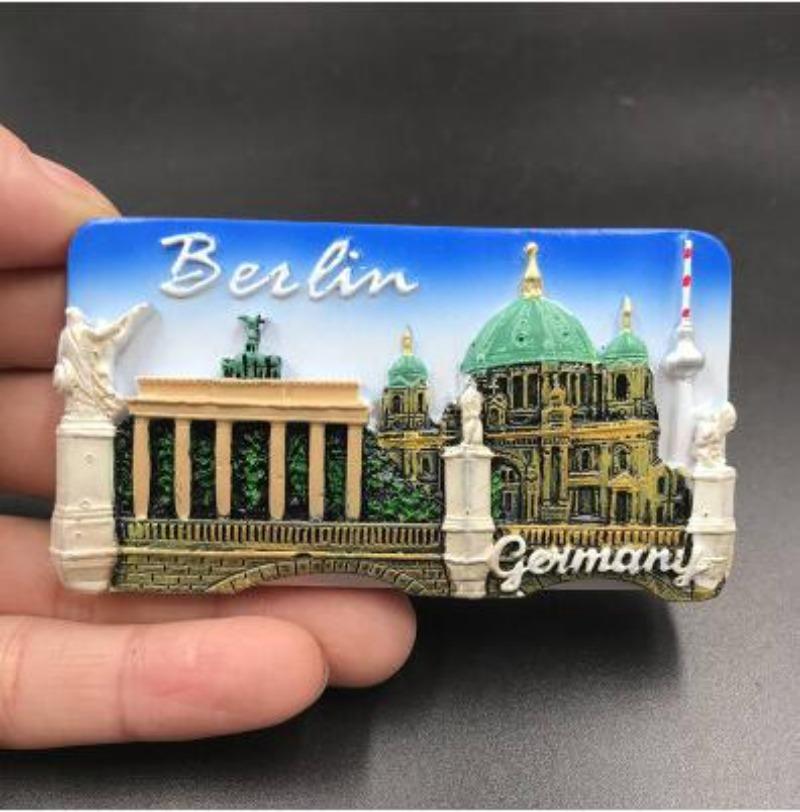 Germany Travelling Souvenirs Dubai Kuwait Fridge Stickers Japan Shanghai Korea Finland Mauritius Fridge Magnets Birthday Gifts