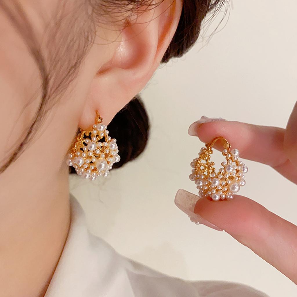 Elegant Ear Adornments Stylish Accessories Pearls Earrings Dangle Earrings Fashionable Ear Studs for Various Occasion