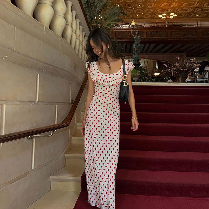 Women's Ruffle Edge One Shoulder Polka Dot Dress with Ruffle Edge Decoration Versatile Daily Style Elegant Summer Short Sleeved Women's Slim Fit Dress