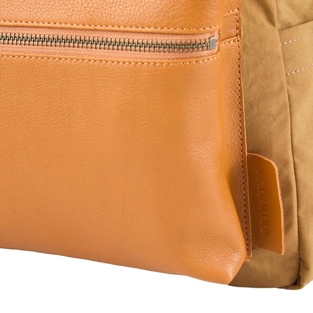 [Real Mind] Fris 120133 Nylon and Cowhide Combination Backpack