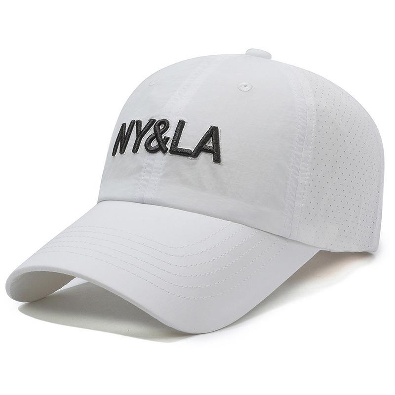 

New Embroidery Ball Baseball Cap Sports Sunscreen Men s and Women s Sun Hats Breathable Versatile Casual Duck Tongue Adjustable білий