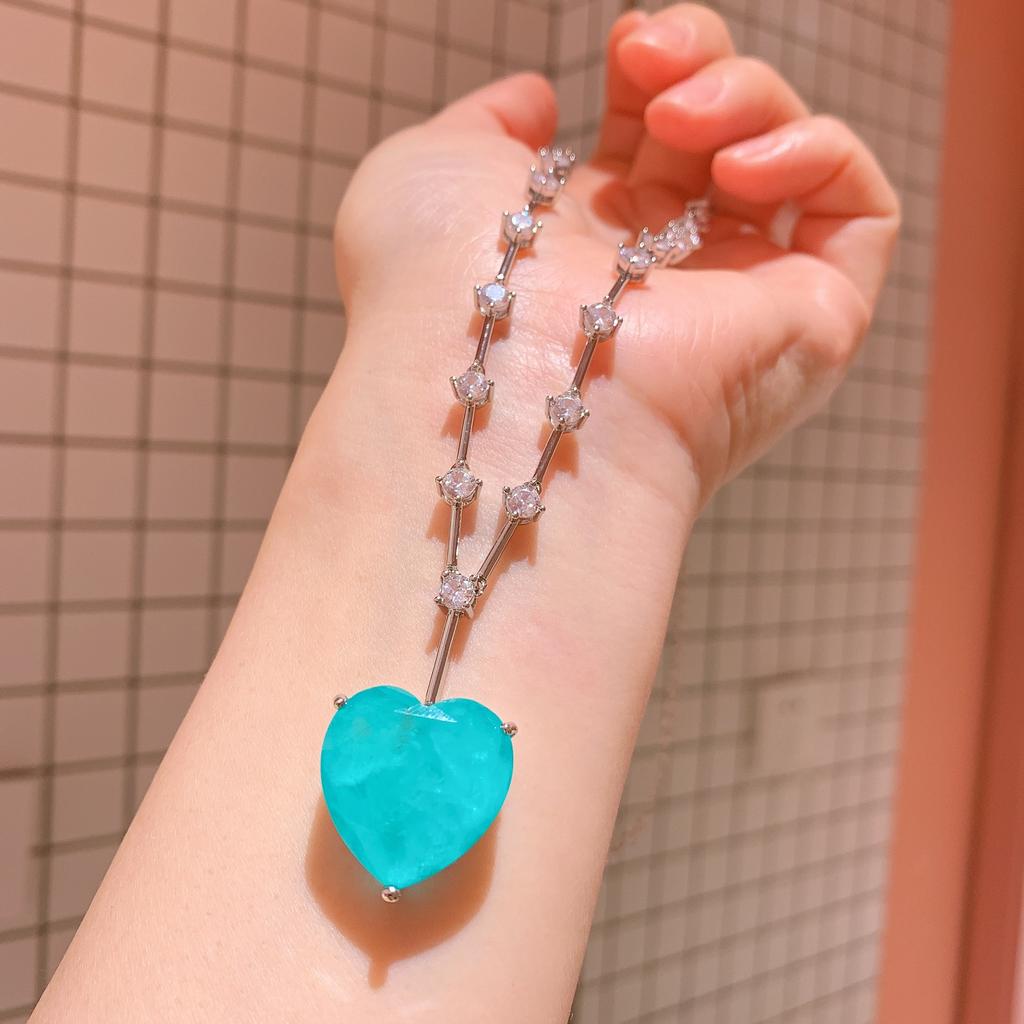 Jewelry Wind Simulation Paraiba, Heart-Shaped Set Stud Earrings 10 * 10 Pendant 20 * 20