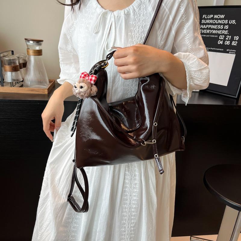 Summer large-capacity backpack bag women's new shoulder bag commuter versatile women's messenger tote bag
