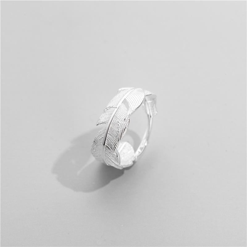 Hot Sale Atmosphere Personality BFCLUB  Silver Color Jewelry High-quality Feather Female Leaf Simple Opening Rings