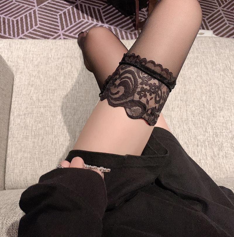 Ladies Socks Solid Color Girls Lolita Thigh High Stockings Lace Sexy Long Socks Women Over Knee Black White Sweet Stockings