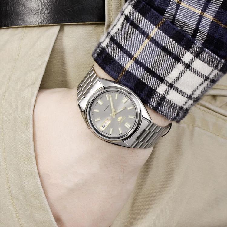 Seiko 5 Automatic Mechanical Movement Stainless Steel Strap Watch Men's Watches Gray Dial SNXS75K1
