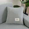 Capa de Almofada 45x45cm em Fleece Polar Jacquard Lisa
