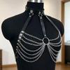 Catena Pettorale in Pelle Punk Europea e Americana: Collare, Cintura e Binders Sexy da Donna con Dettagli Metallici