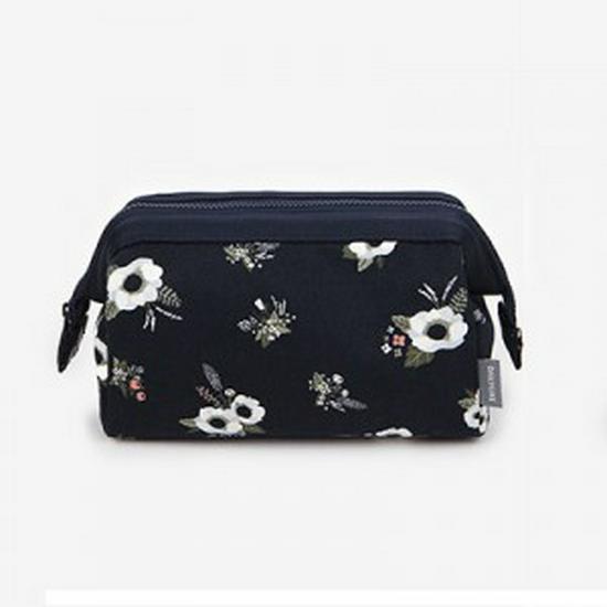 Portable Large-Capacity Multifunctional Makeup & Cosmetic Travel Organizer
