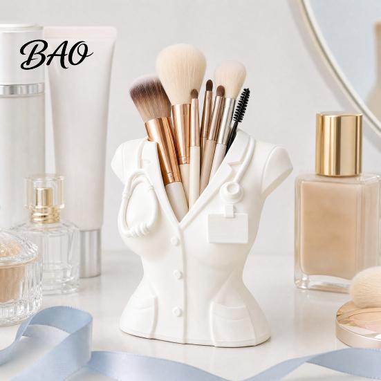 Medical Staff Gift Nurse Uniform Pen Holder, 3D Printed Theme Desk Organizer for Healthcare Professional Pens Makeup Brushes Small Stationery,