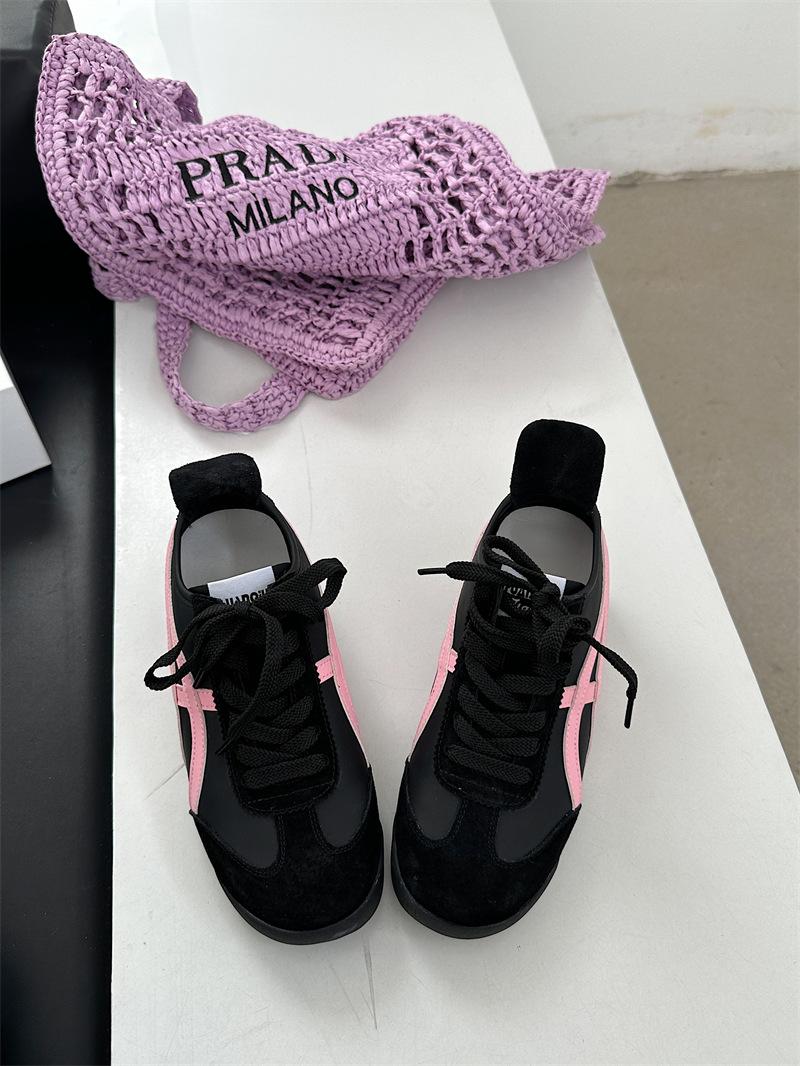 

Кроссовки женские в ретро-цвете, немецкие, удобные и легкие, 2025, маленькие, на плоской подошве, спортивные, повседневные, Forrest Gump 40 чёрный