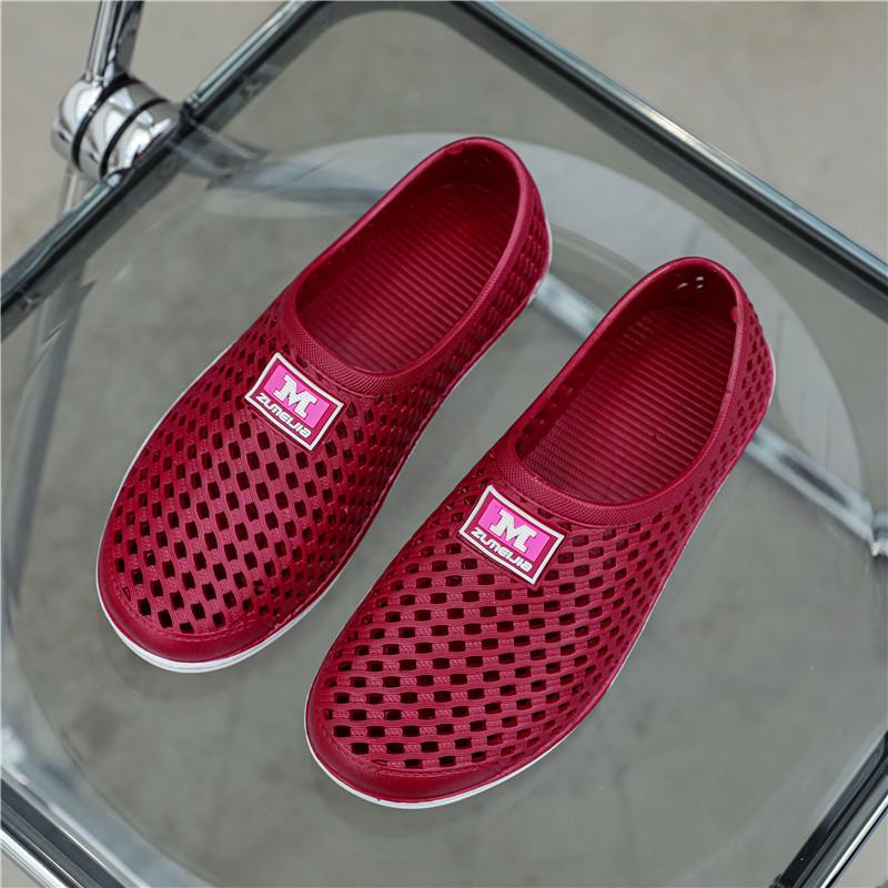 2025 Summer Baotou Sandals: Non-Slip Beach Shoes for Men & Women - Korean Style