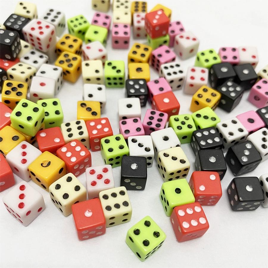 300pcs 8mm Six-Sided Dice Set White Black Green Colors Bulk RPG Dice for Tabletop Games D&D Casino Nights and Party Favors JXB