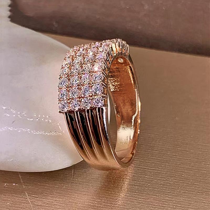 Huitan Gorgeous Rose Gold Finger Ring Female Engagement Party Jewelry Luxury Lady Shining Accessories for Anniversary