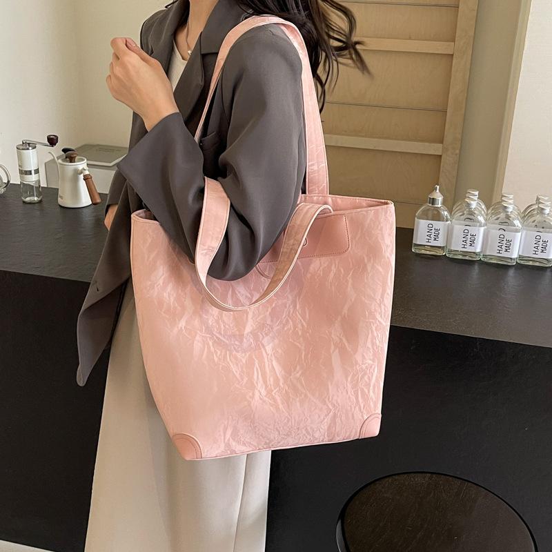 

Fashionable tote bag versatile shoulder bag