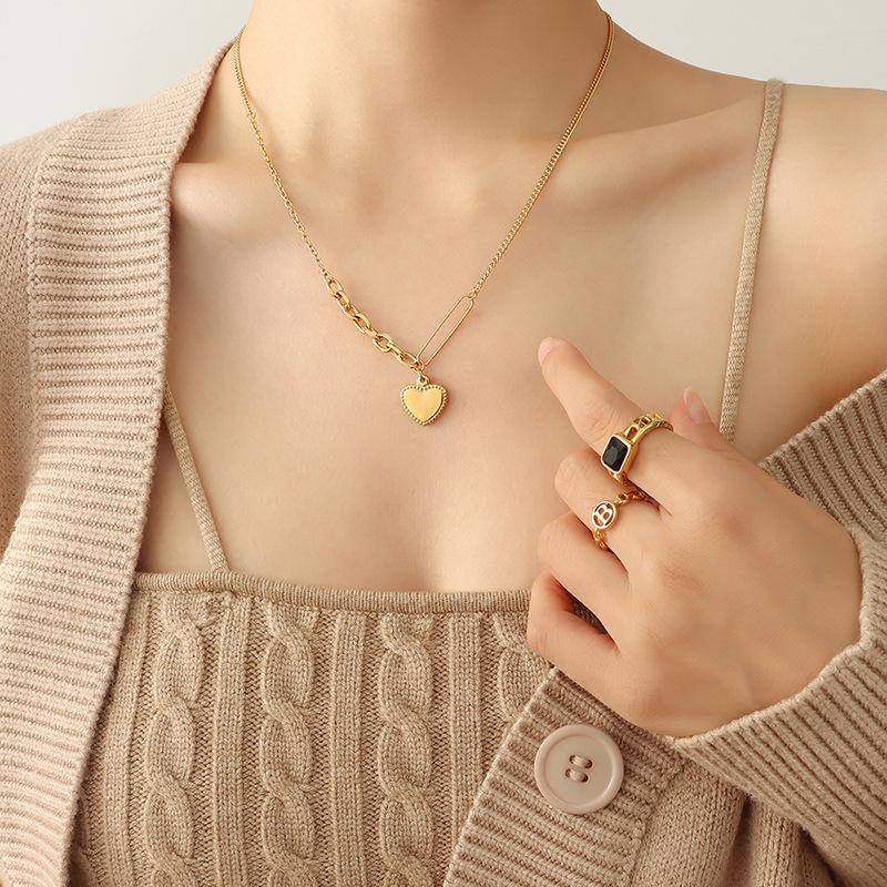 

Модное ожерелье с цепочкой в виде персикового сердца, персонализированная универсальная цепочка на ключицу из титановой стали с покрытием из настоящего золота 18 карат P901