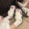 Urocze słodkie siostrzane buty puff damskie 2025 wiosna nowe internetowy celebryta eksplozja płaskie niemieckie buty treningowe casualowe buty boardowe ins tide
