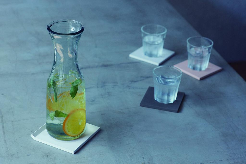 Soil Coaster for Four Bottles, White, Approx. 12 x 12 x 1.5 cm, D388WH