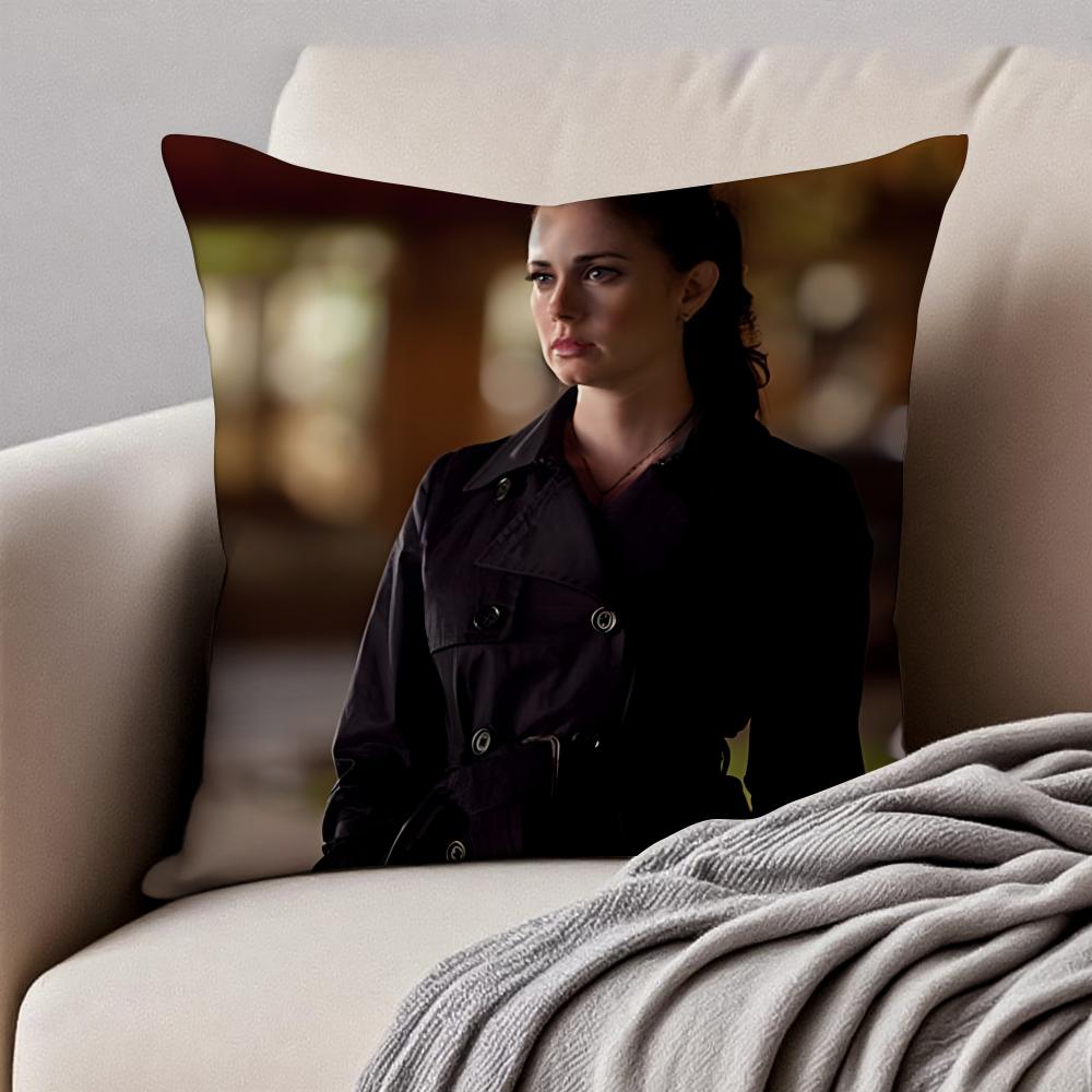 V-Vicki Donovan Vampire Diaries Cushion Cover Pillowcase Anti-Dustmite Invisible Zipper Short Plush Sofa Cushion