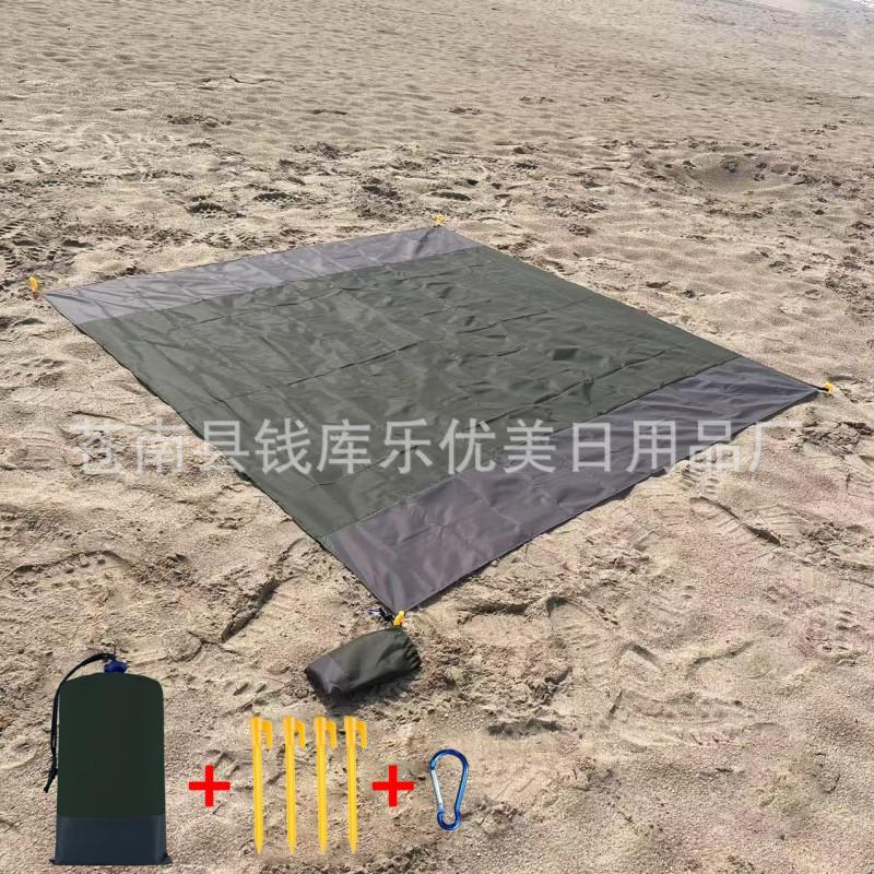 Waterproof Foldable Picnic Blanket Camping Beach Outdoor Use 210x200cm With Sandbags 2-4 Person