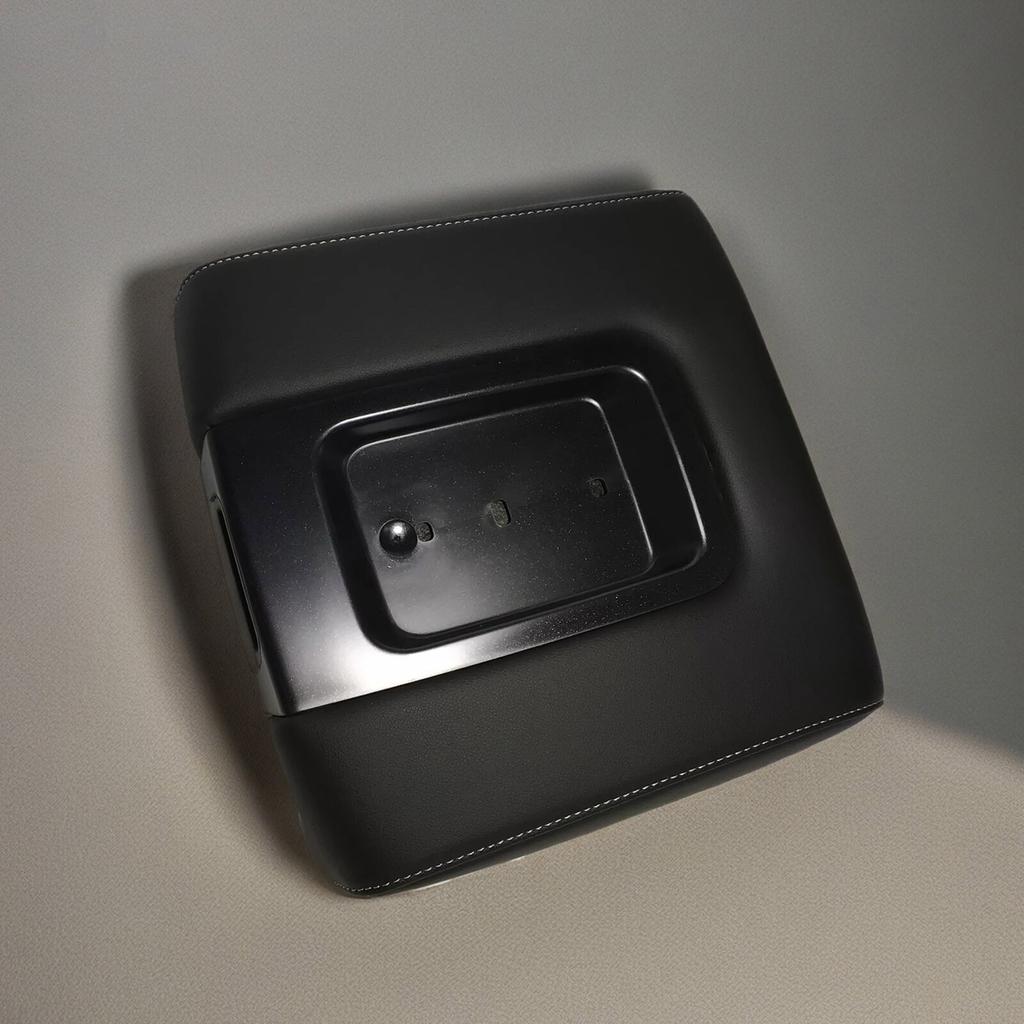 For 14-17 Silverado Sierra Middle Seat Black Console Armrest Lid Cover 22881398