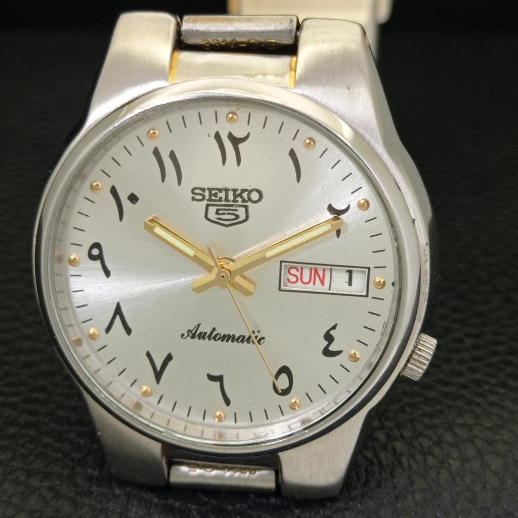 GENUINE VINTAGE SEIKO 5 AUTOMATIC JAPAN 7S26A MENS SILVER DIAL WATCH a702462-5 R124-a702462
