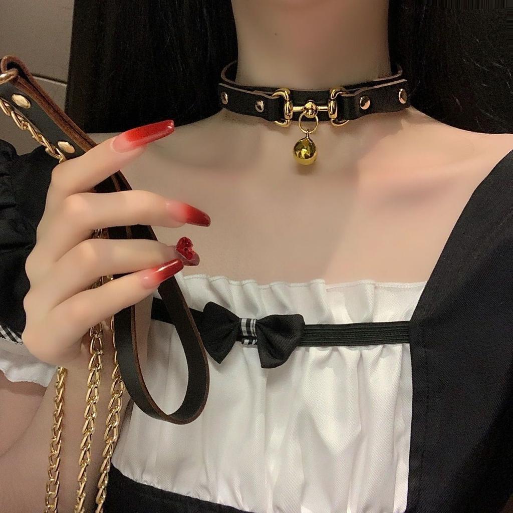 Clavicle Choker Leash, PU Collar Adult Cosplay Prop, Adjustable Length Punk Style Bell Collar