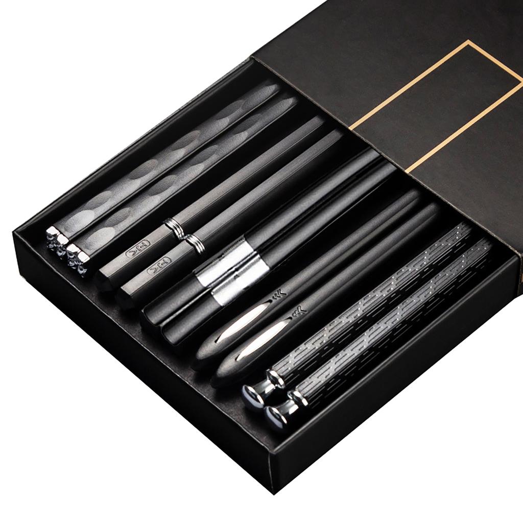 5 Pairs Christmas Chopsticks Food Grade Plastic + Alloy Food Stick Non-slip Reusable Chopsticks for Sushi Tableware
