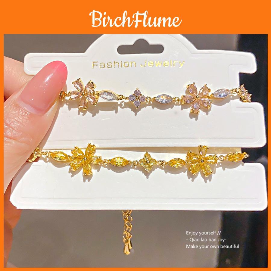 Flower Zircon Pendant Bracelet For Women With Elegant Floral Design And Gold Finish