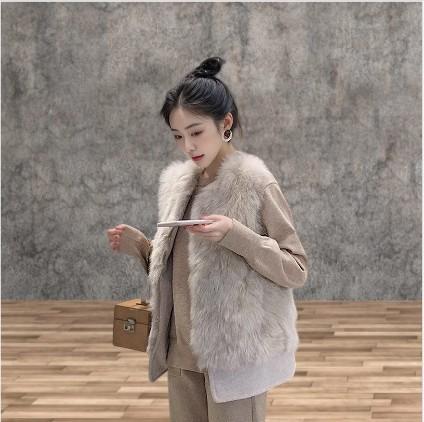 Europe, America, autumn and winter new artificial fur vest imitation fox hair splicing vest Mao Mao short coat women's clothing