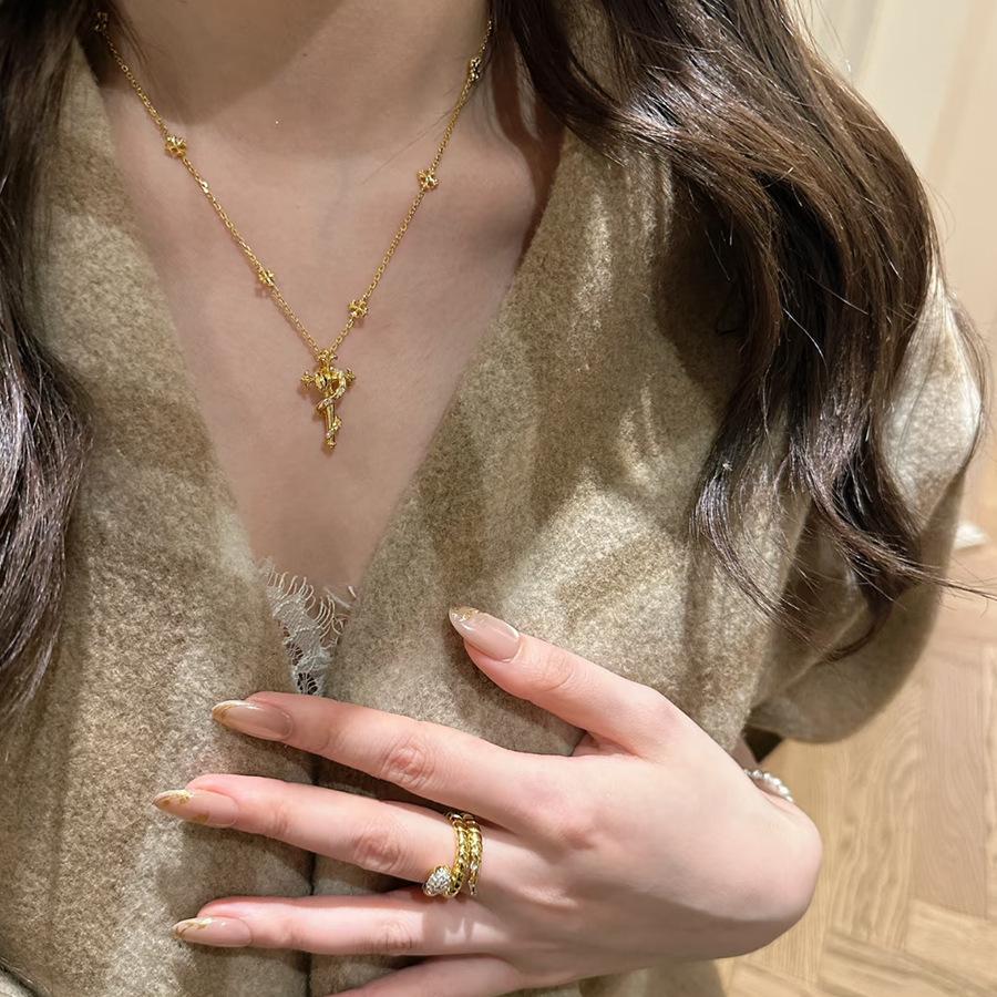Year Of The Snake High-End Scepter Spirit Snake Necklace Iris Cross Light Luxury Niche Cold Sweater Chain Ring Set
