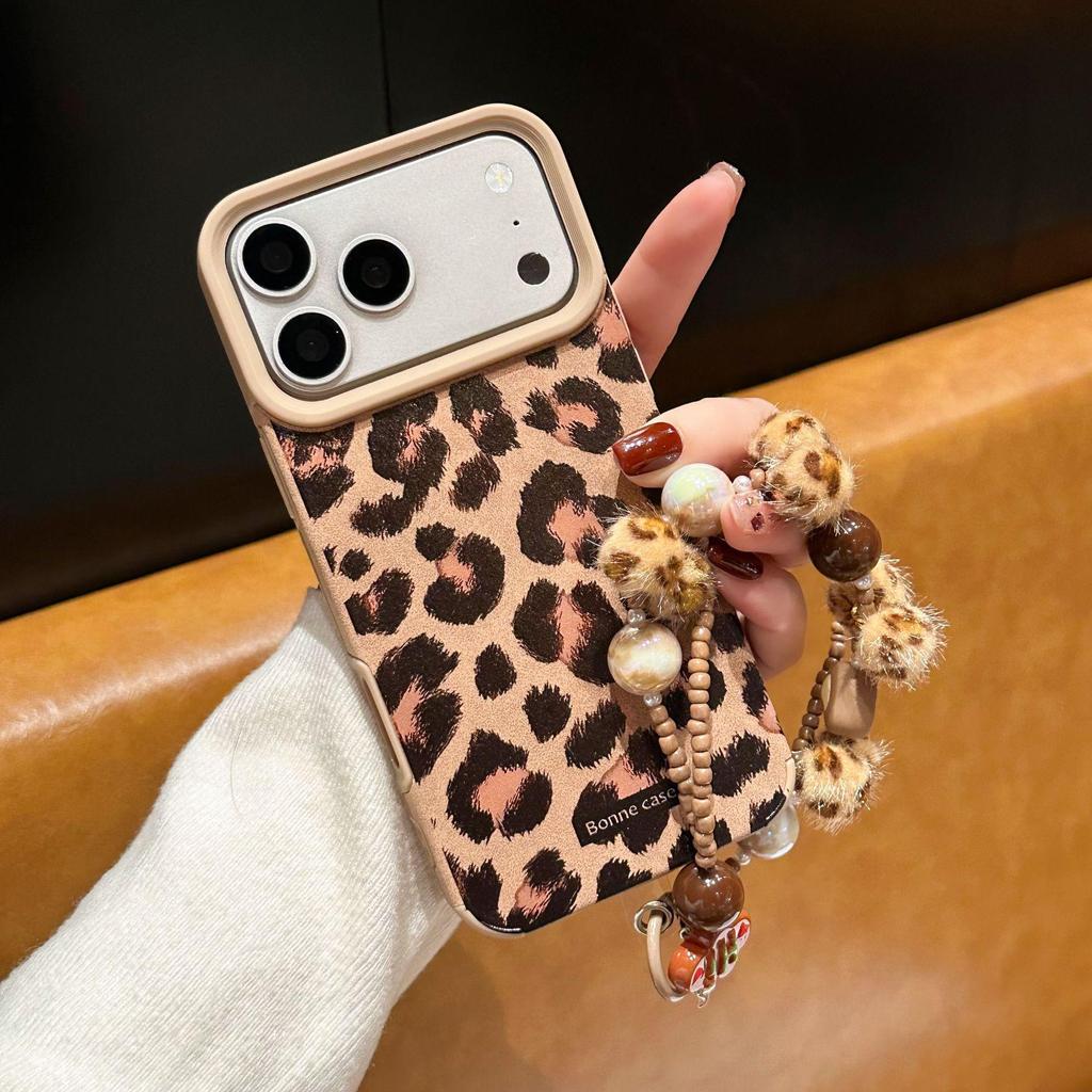 Suede Leopard Print Phone Case with Lanyard for Apple 17PROMAX/16/12/11.