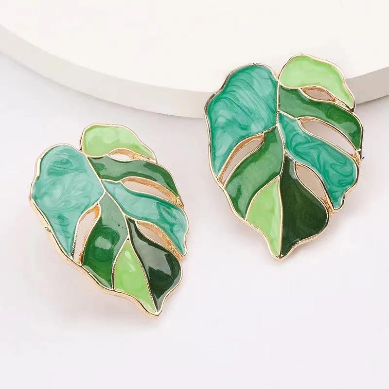 European Geometric Alloy Leaf Earrings: Fashionable, Trendy, and Unique Ear Jewelry