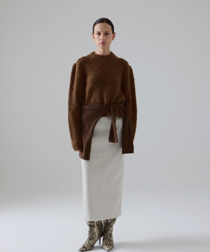 Owaiwai Boucle Half-Neck Wool Knit_Brown