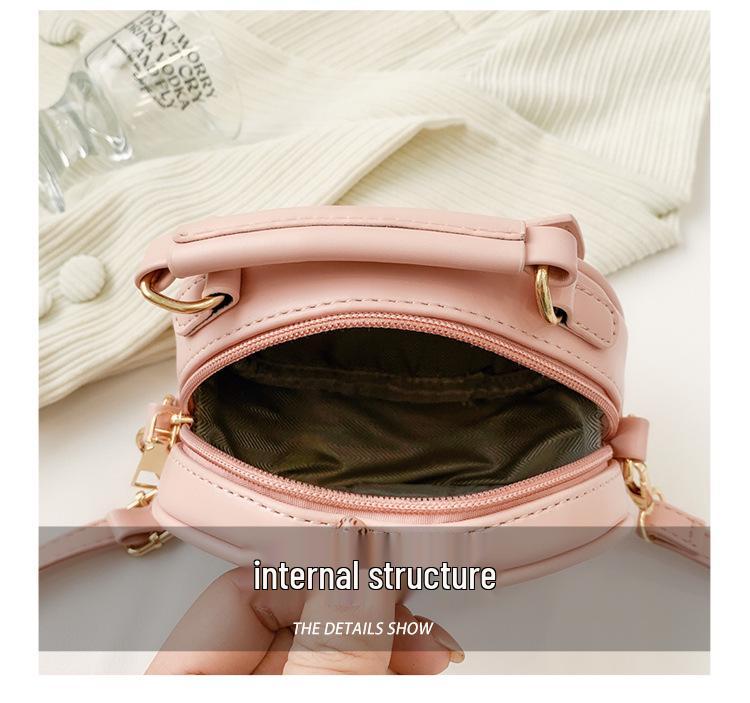 2024 Winter Fashion Cute Women's Small Handbag: Casual Fresh Student Children's Shoulder Crossbody