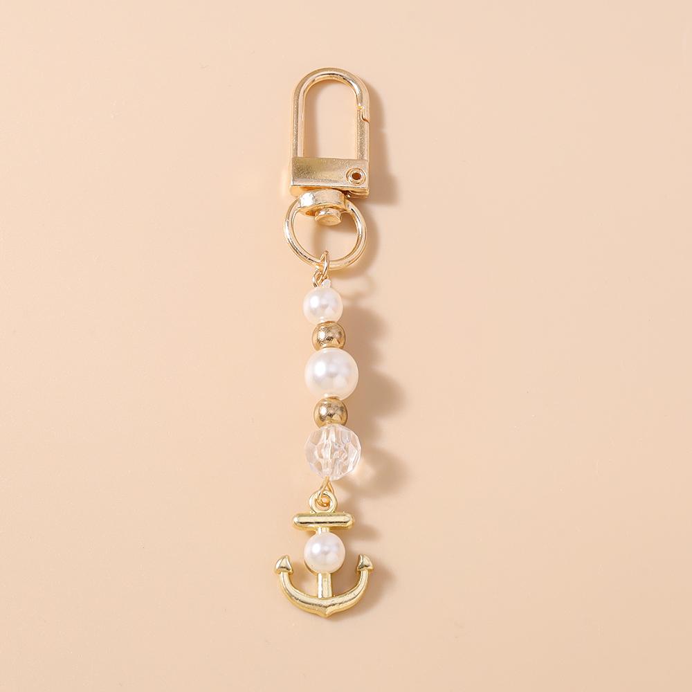 

New Summer Beach Conch Shell Keychain Pearl Beads Key Ring Pendants for Women Girls Handbag DIY Key Chain Jewelry Gifts