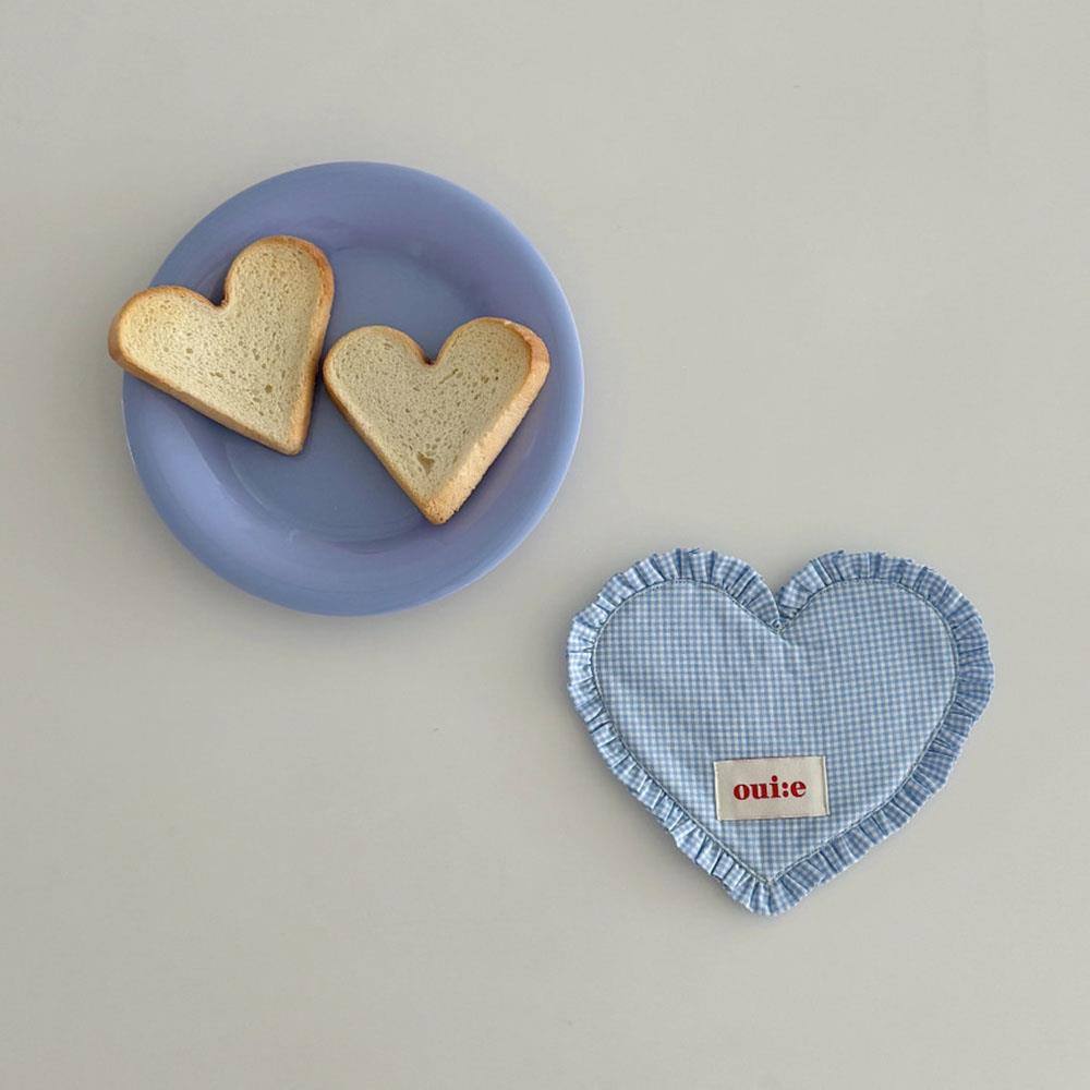 Korean INS Placemats Small Fresh Style Plaid Heart-shaped Coasters Cute Sweet Insulated Desktop Home Atmosphere Decoration