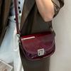 Top-layer Oil-Waxed Cowhide Leather Women's Messenger Bag, Fashiable and Elegant Clamshell Bag for Ladies Small Phe Purse