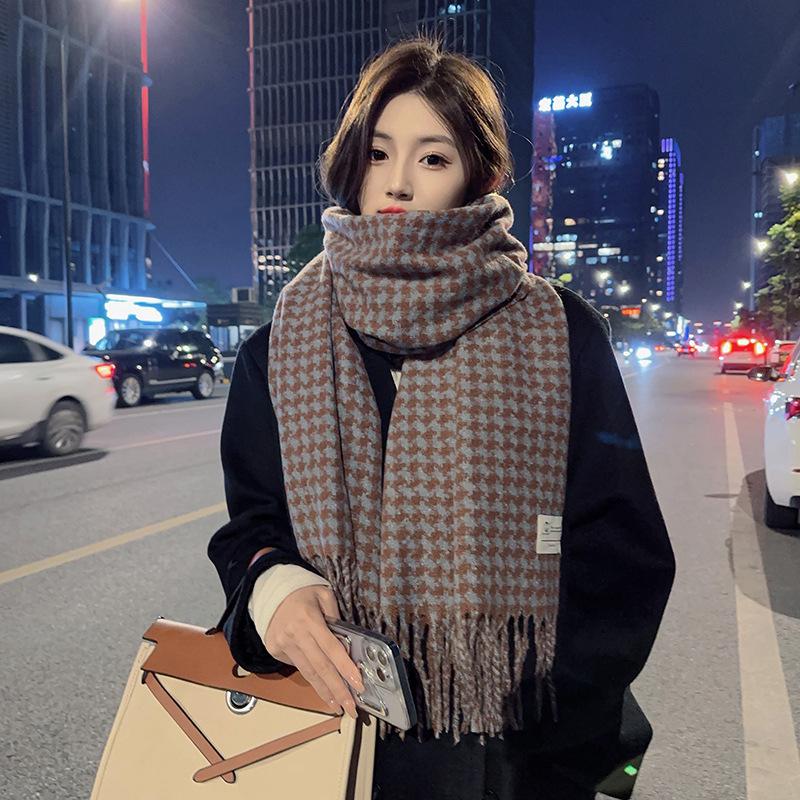 New Qianniao imitation cashmere plaid scarf winter Korean version versatile ins knitted shawl warm scarf premium