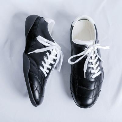 2025 Nieuwe Heren Schoenen met Platte Zool voor Buiten Diagonale Veters Retro Sneakers Antislip Comfortabel voor Wandelen & Casual Gebruik