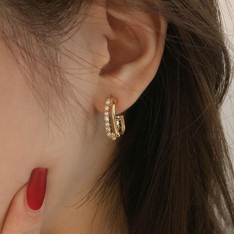 Cercei cu perle Femei Retro Modă Forma de C Simpli Cercei cu perle pentru Femei Potriviți pentru Cadouri de Petrecere de Ziua de Naștere Cercei Tendință