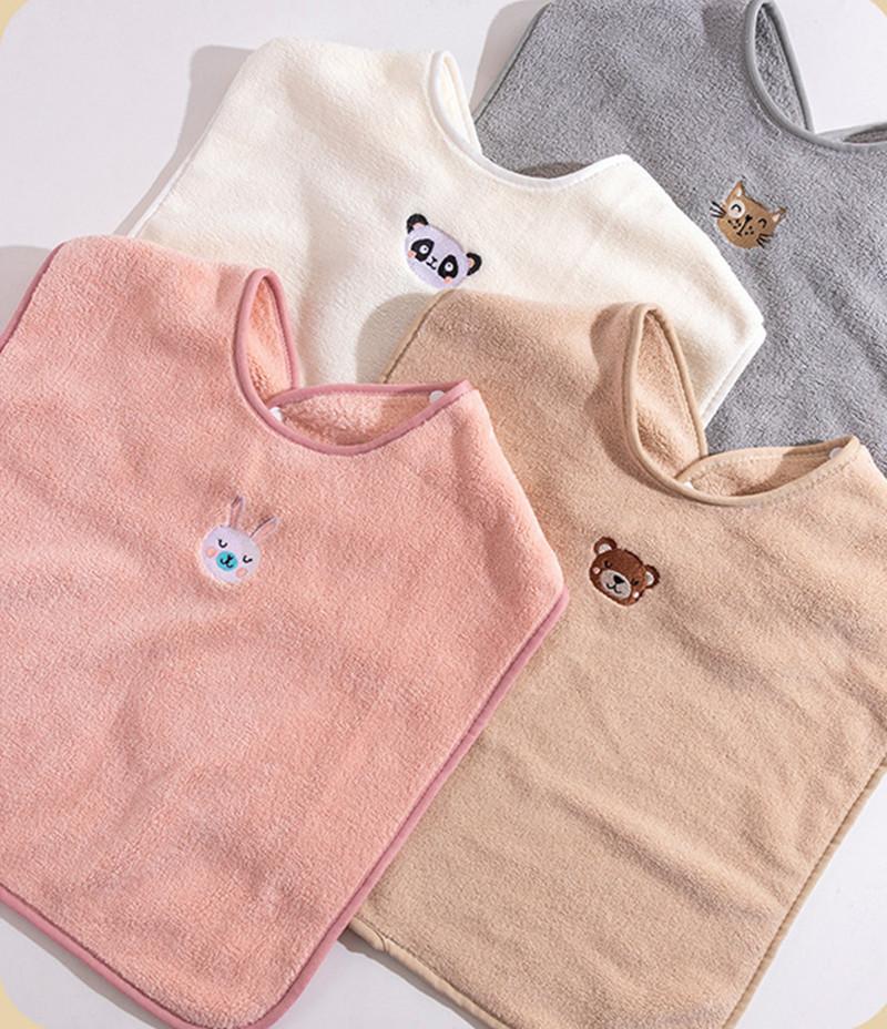 1Pc 40x56cm Cartoon Animal Embroidery Soft Water Absorbent Coral Fleece Children Kids Not Wet U-shaped Saliva Towel
