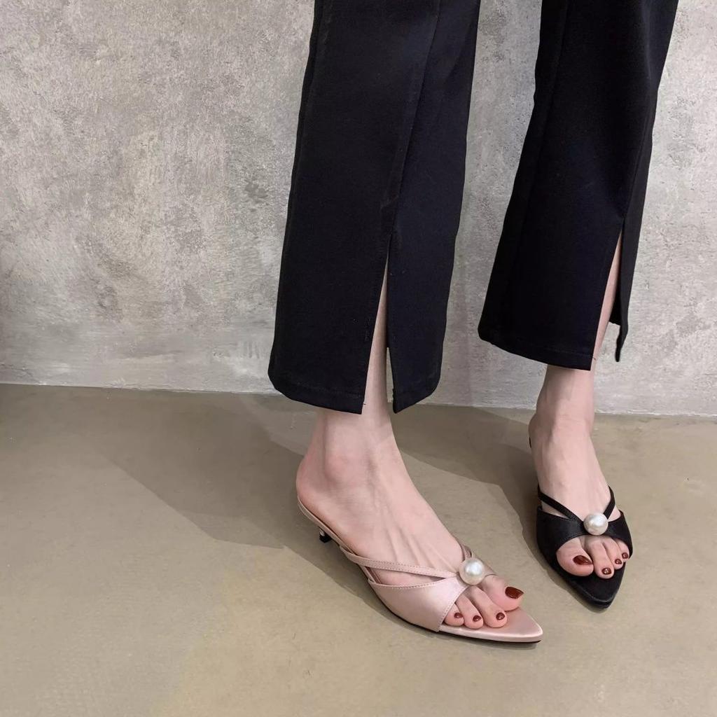 2025 spring and summer new models heart spring French temperament pearl pointed head thin heel wear cool slippers high heels women