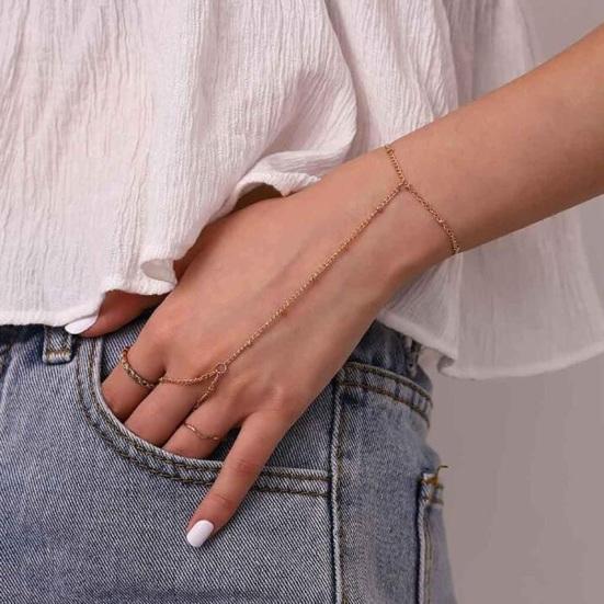 Bracelet pour femme, anneau intégré en alliage, chaîne de main rétro, anneau creux, anneau de doigt, bracelet esclave, bijoux de plage bohème, cadeau