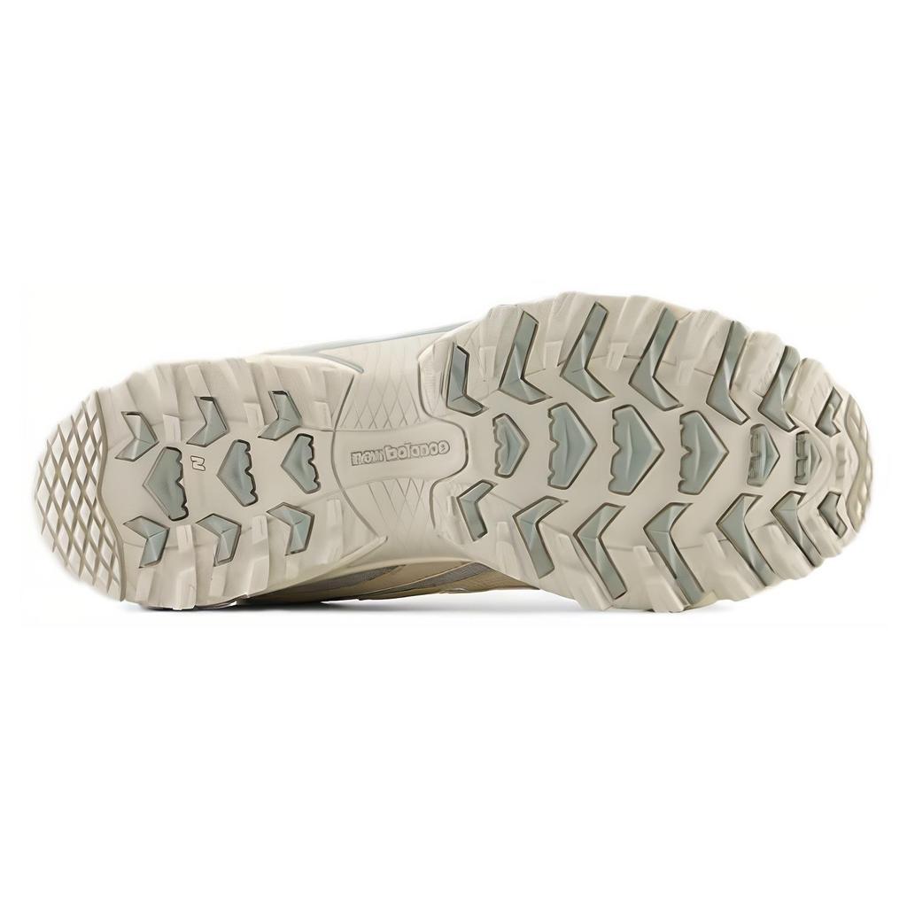 New Balance 610 Sandstone Concrete