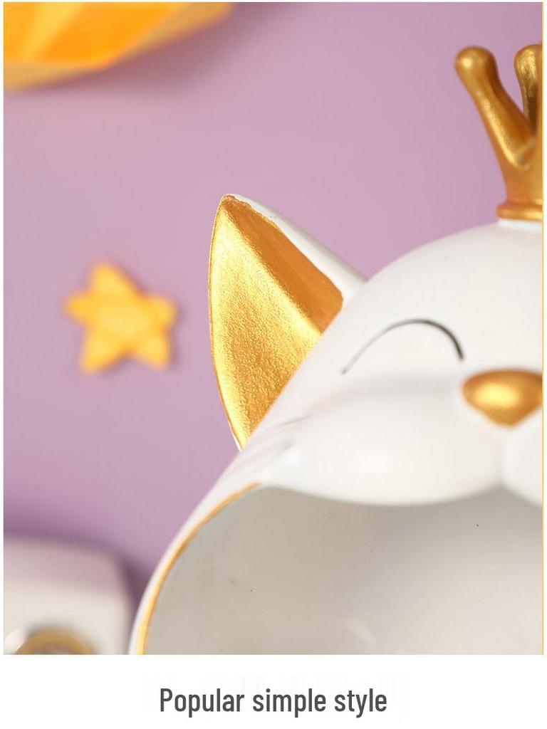 Creative Cat Light Luxury Resin Ornament for Home Decor & Key Storage