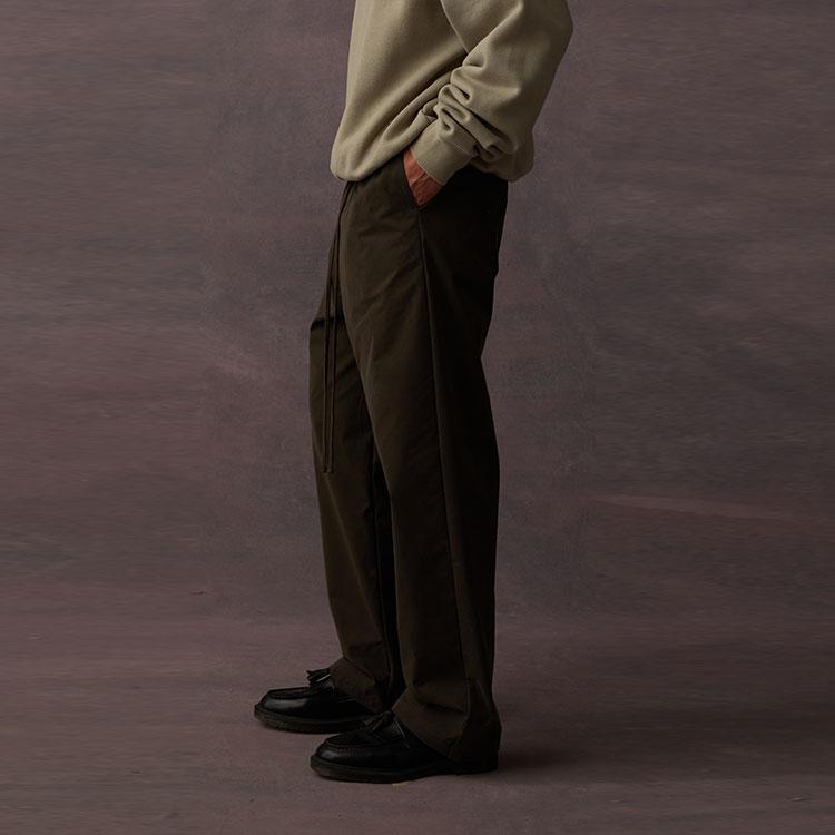 Fear of God Essentials Relaxed Pants Off Black Men Bottoms 130BT222080F