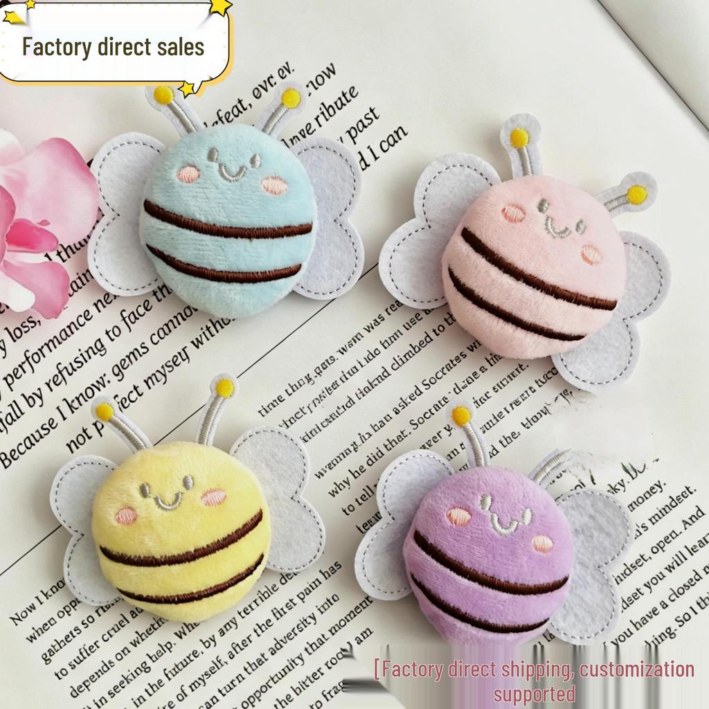 Colorful Cartoon Bee Plush Brooch Pendant for Clothes, Shoes, Hair, and Bags.