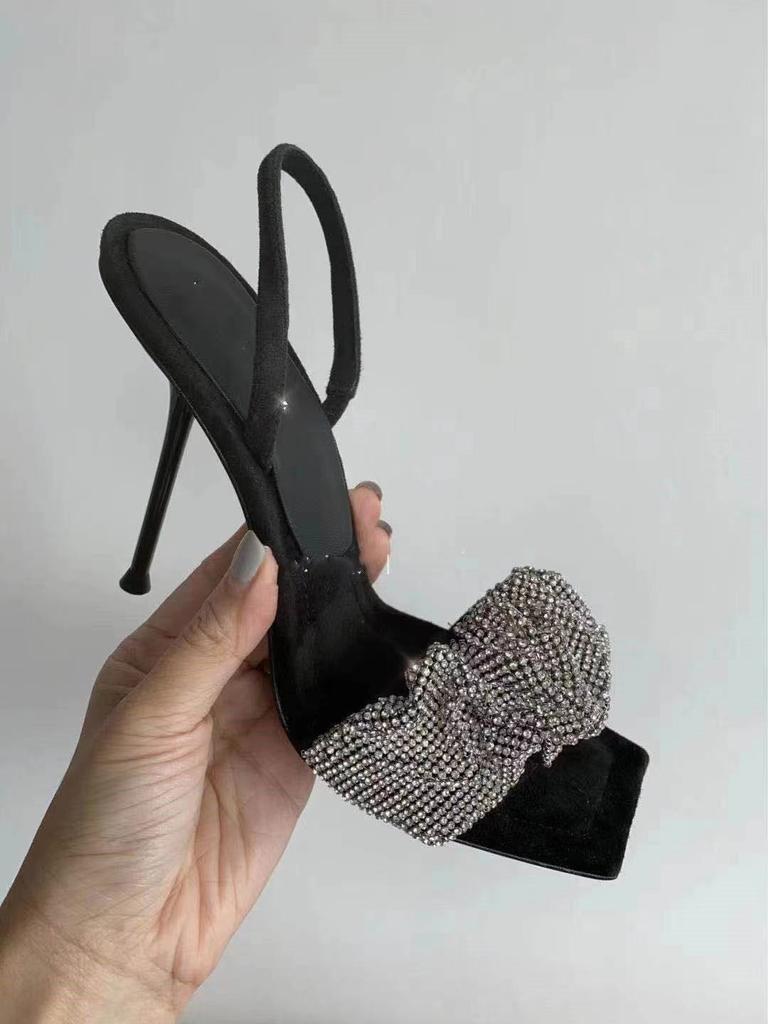 Internet celebrities with the same sandals female 2025 summer new fairy style slippers rhinestone stiletto high heels large size sandals